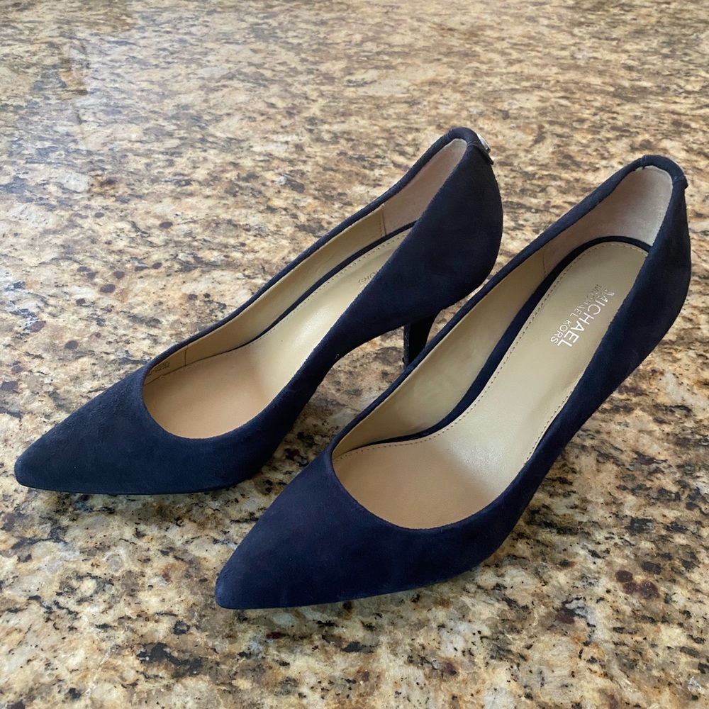 Michael Kors Suede Pump 3” Heel , size 6.5M